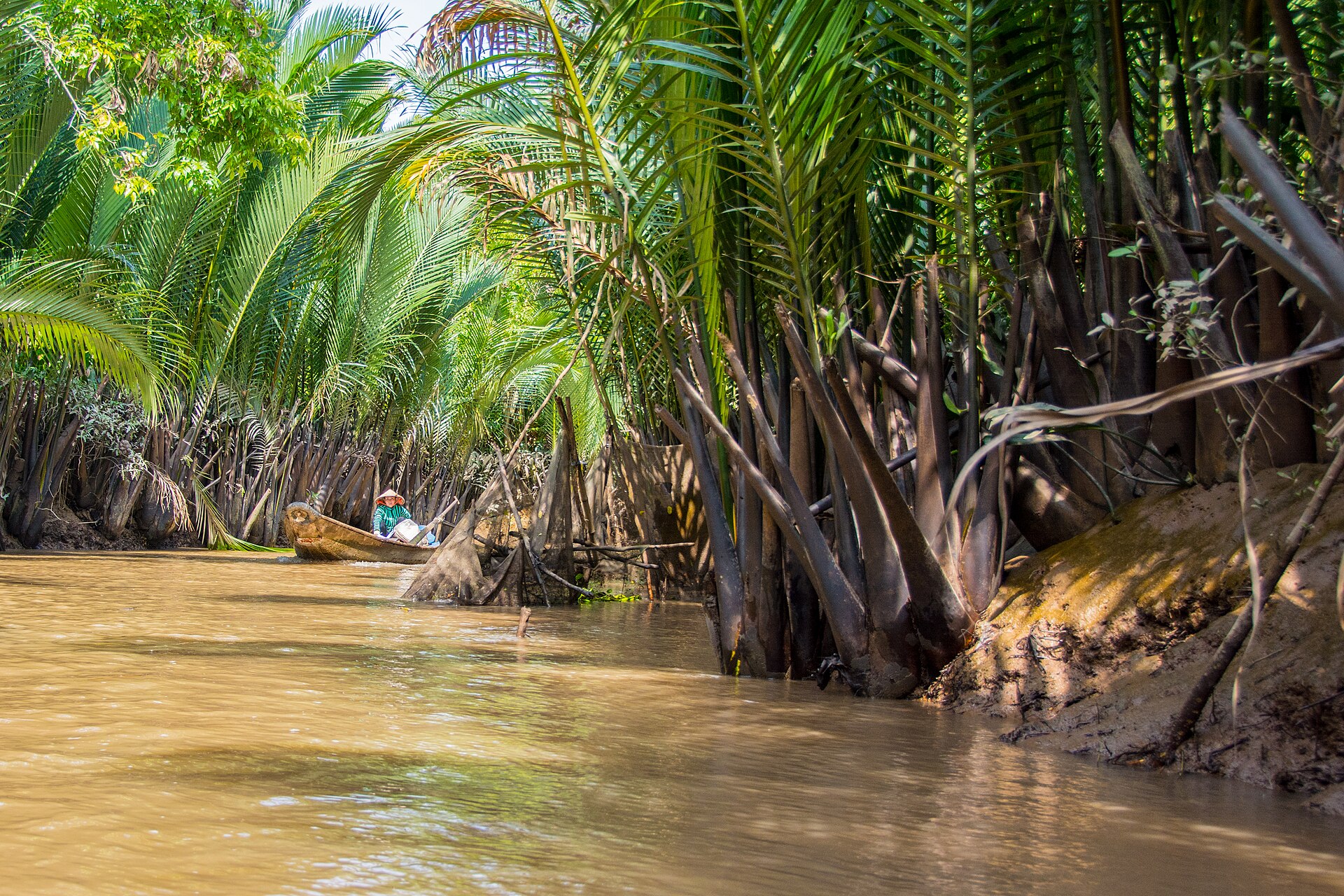 Un canal du delta du Mékong près de My Tho, au Vietnam