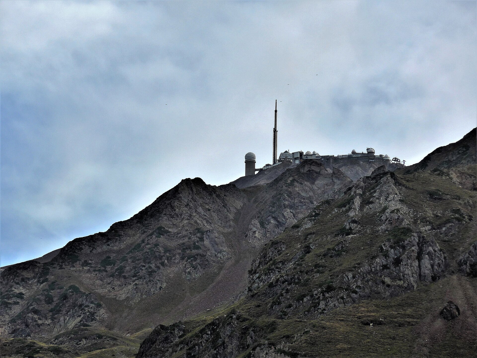 L'observatoire du Pic du Midi de Bigorre dans les Pyrénées