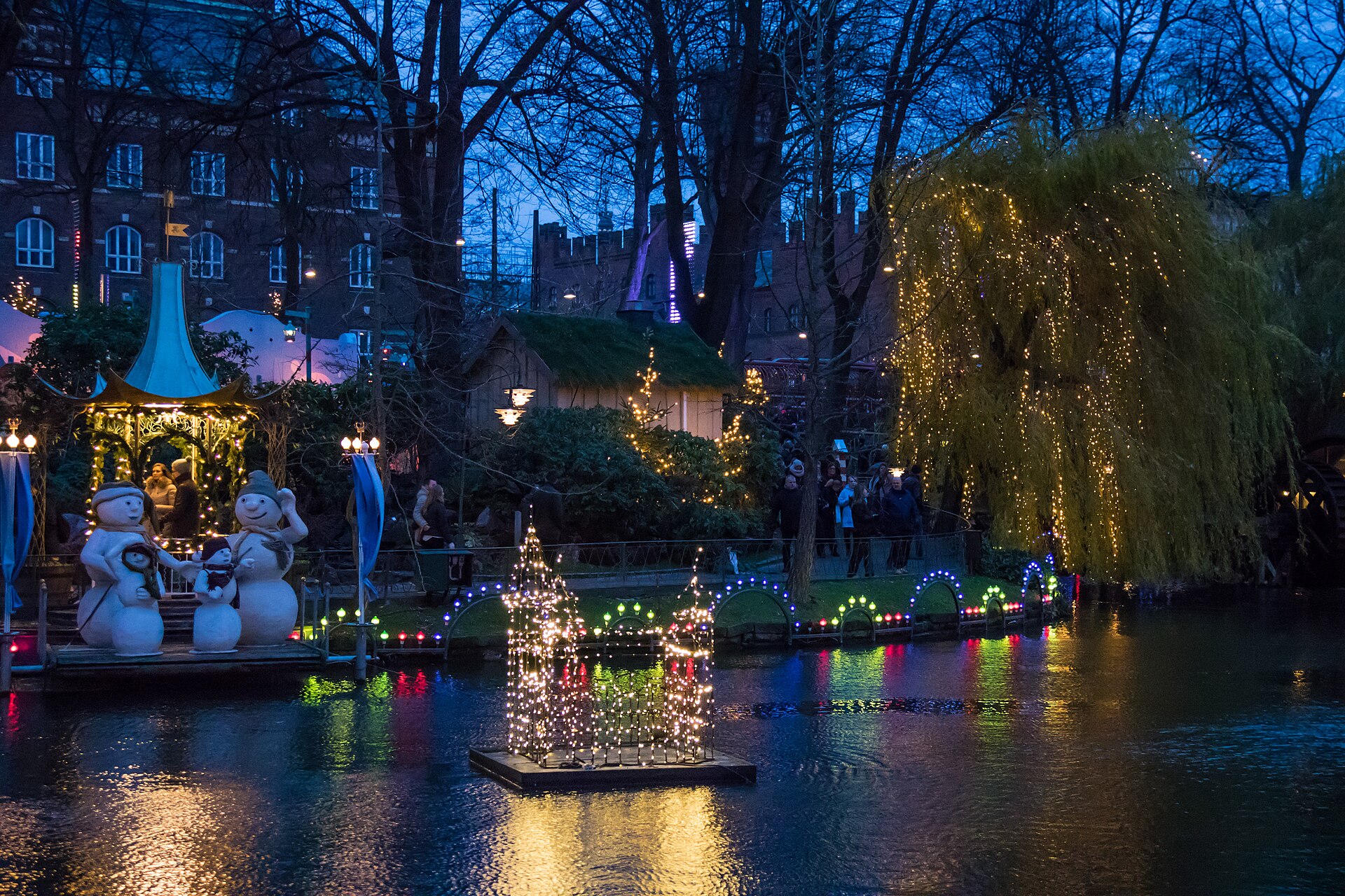 Les jardins de Tivoli décorés pour Noël à Copenhague